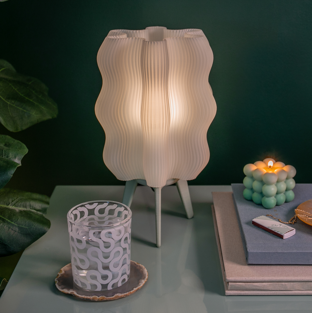 Wavy Sculptural Table Lamp